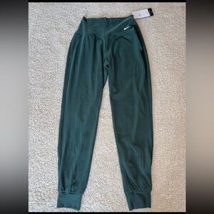 Nike Zenvy Dri-FIT High Waisted Jogger Pants - women’s XS